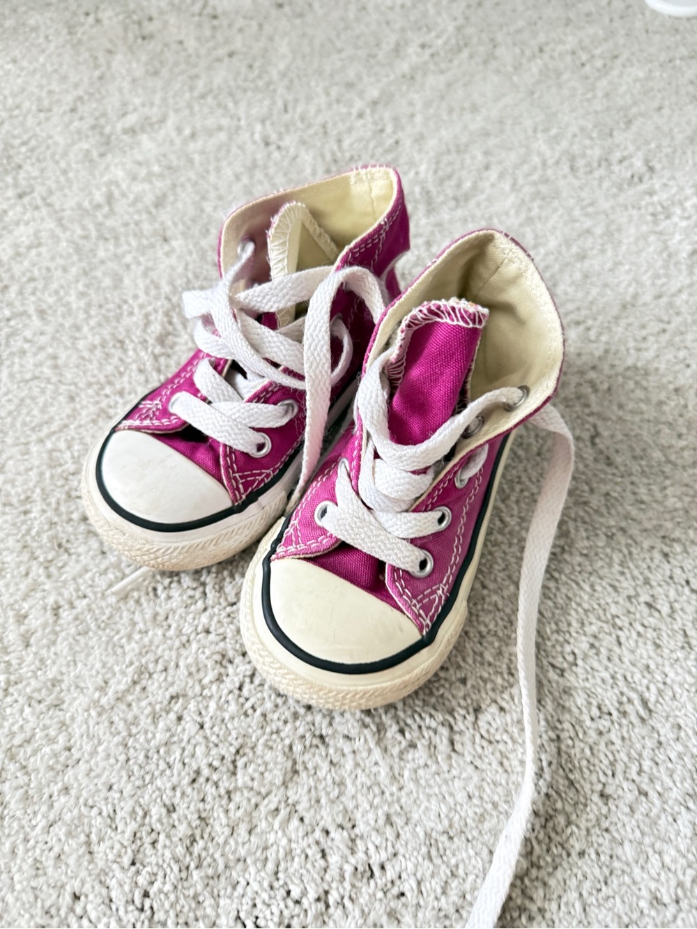 Converse Kids High-Top Canvas Sneakers in Bright Pink